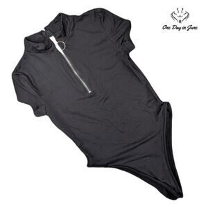 Oyoangle High Neck Short Sleeve Zip Bodysuit Size S